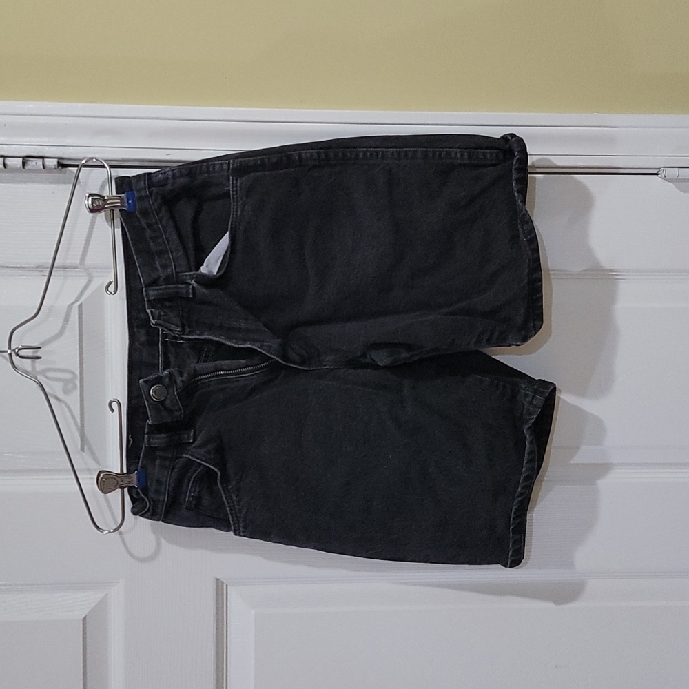 Shorts - Picture 2 of 2